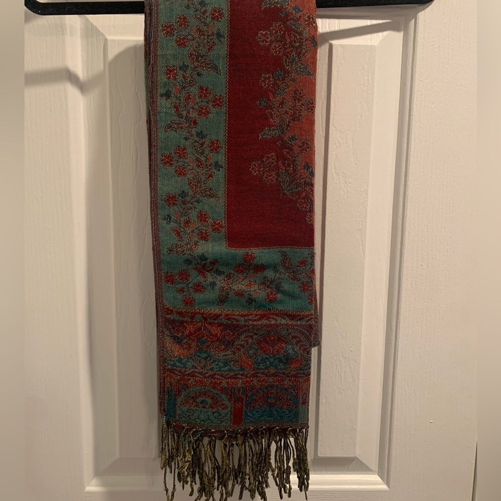 Women’s Paisley Fringed Burgundy and Green Scarf Shawl Wrap - Picture 5 of 7